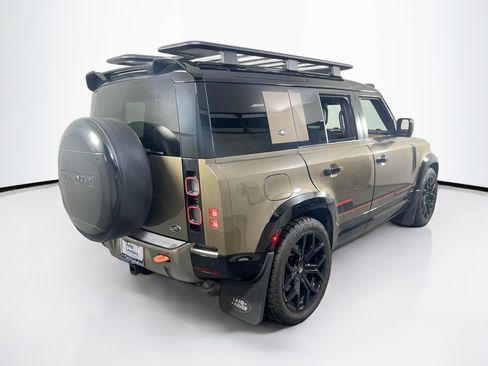 Used 2021 Land Rover Defender 110 X image 5
