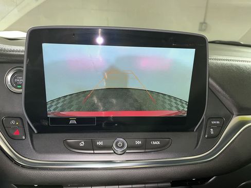 Used 2026 Chevrolet Blazer LT FWD image 19