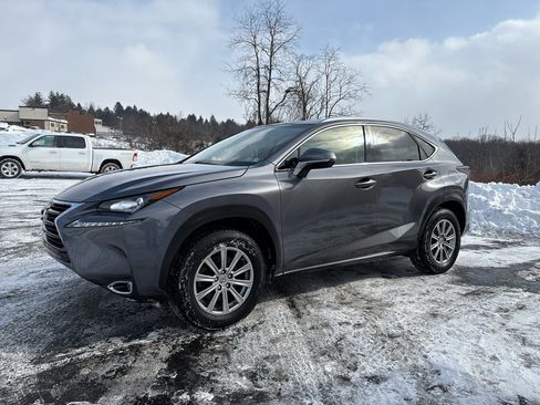 Used 2017 Lexus NX 200t NX Turbo AWD image 33