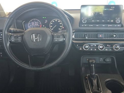 Certified 2022 Honda Civic EX image 15