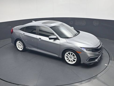 Used 2019 Honda Civic EX image 31