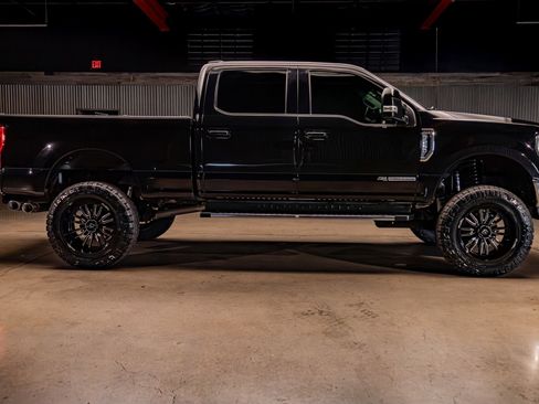 Used 2020 Ford F250 Lariat w/ Lariat Value Package AWD/4WD image 10