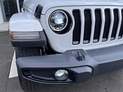 Used 2021 Jeep Wrangler Unlimited Sahara AWD/4WD image 40