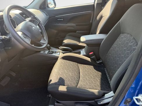 Used 2021 Mitsubishi Outlander Sport ES AWD/4WD image 12