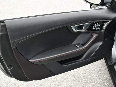 Used 2015 Jaguar F-TYPE Coupe image 37