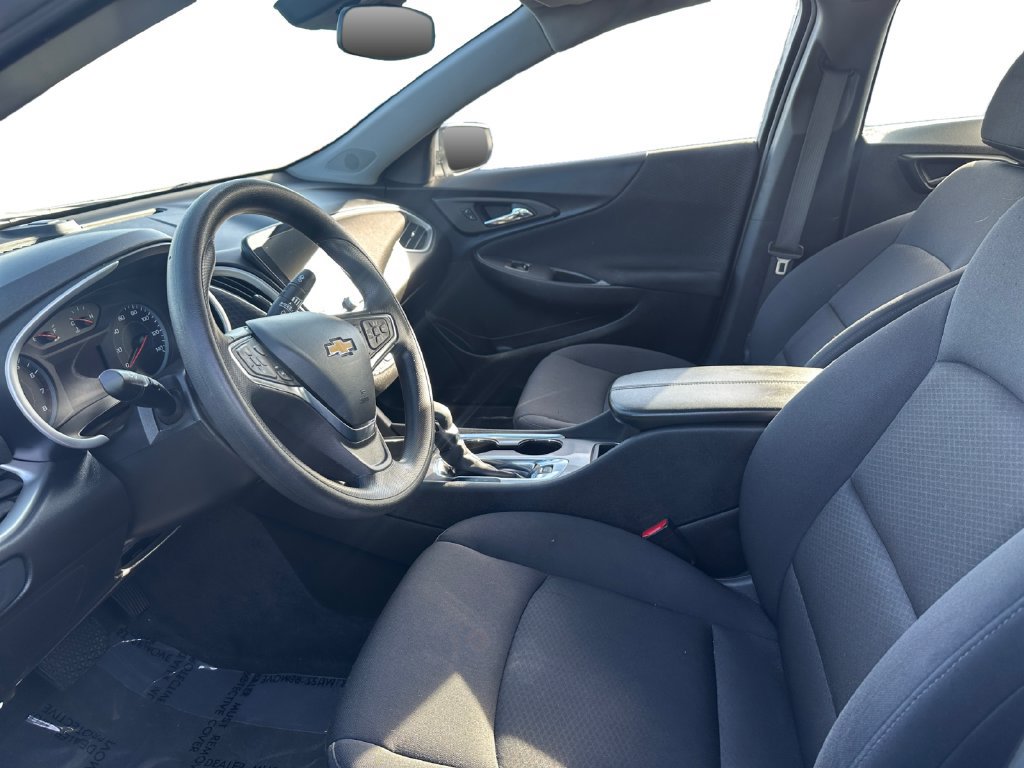 Used 2024 Chevrolet Malibu LT FWD image 9