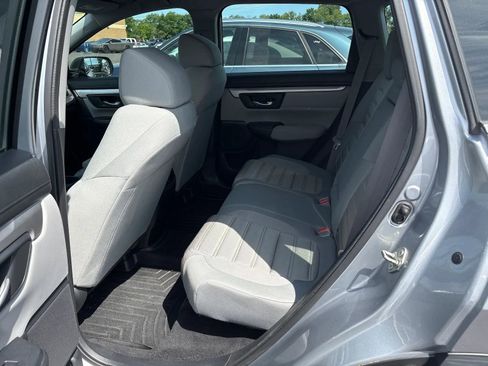 Used 2017 Honda CR-V LX image 8