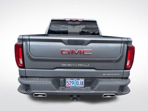 Used 2021 GMC Sierra 1500 Denali w/ Denali Ultimate Package AWD/4WD image 3