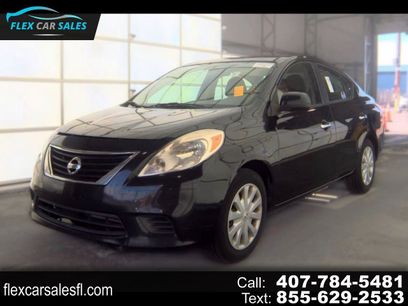 Used 2012 Nissan Versa SV w/ Convenience Pkg
