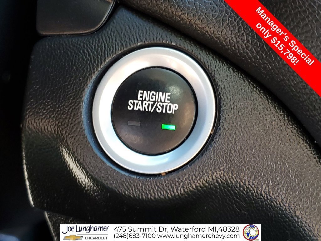 Used 2019 Chevrolet Equinox LT FWD image 17