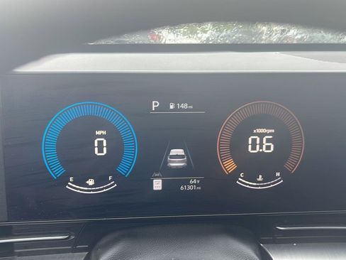 Used 2024 Hyundai Kona SEL AWD/4WD image 24