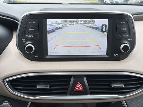Used 2019 Hyundai Santa Fe Limited FWD image 28