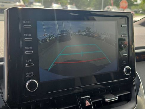 Used 2019 Toyota Corolla SE FWD image 17