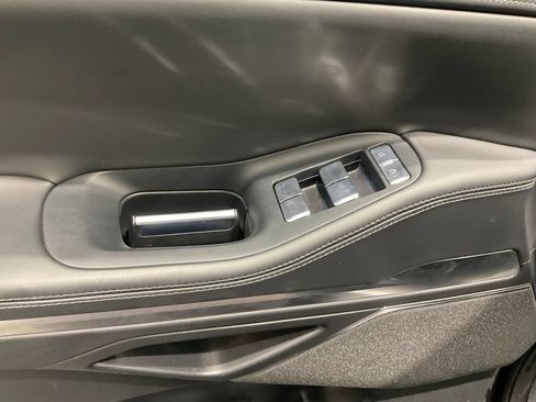 Used 2025 Lincoln Navigator L Reserve AWD/4WD image 7
