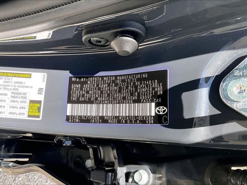 Used 2024 Toyota Corolla SE FWD image 34