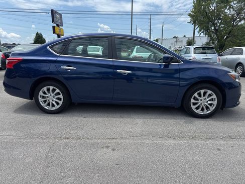 Used 2019 Nissan Sentra SV FWD image 4
