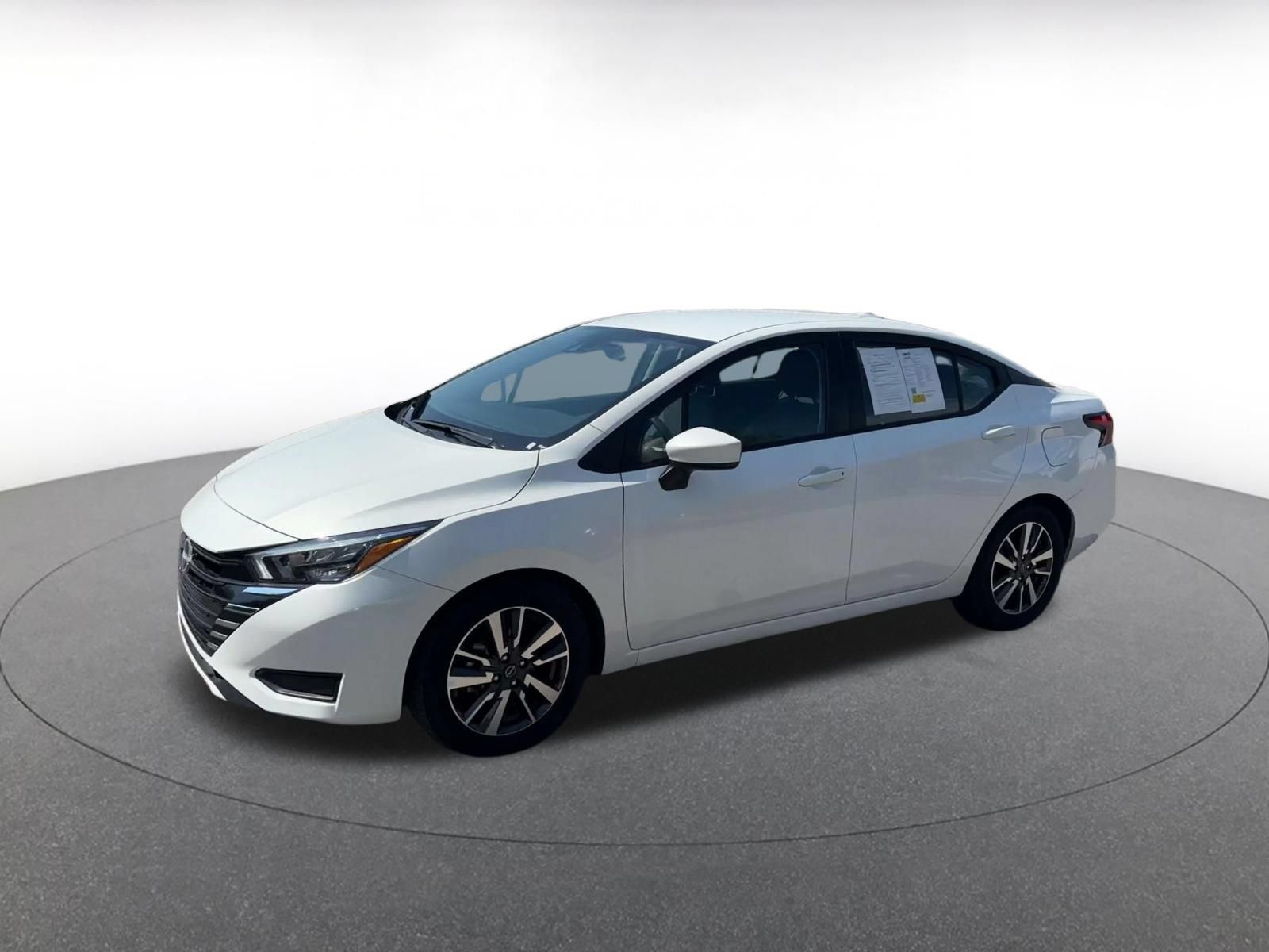 Used 2025 Nissan Versa SV FWD image 6