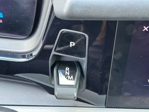 Used 2024 Porsche Cayenne S image 30