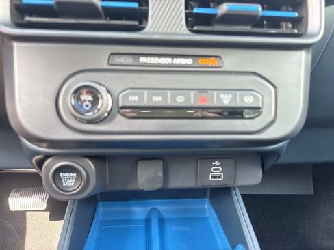 New 2026 Ford Maverick XLT w/ XLT Luxury Package FWD image 22