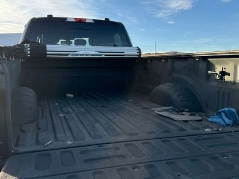 Certified 2022 Ford F450 Platinum w/ FX4 Off-Road Package image 25