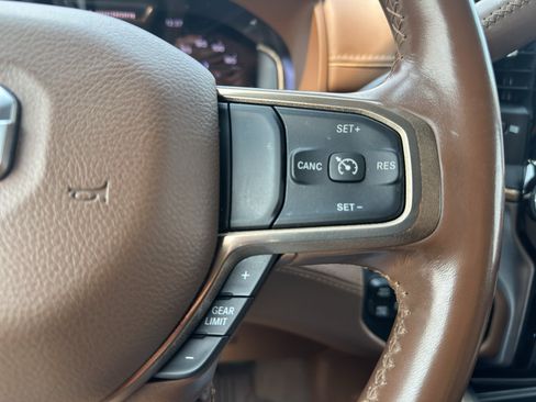 Used 2023 RAM 3500 Limited AWD/4WD image 29