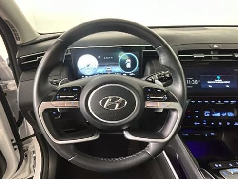 Certified 2024 Hyundai Tucson Limited AWD/4WD image 14