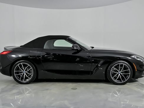 Used 2022 BMW Z4 sDrive30i image 14