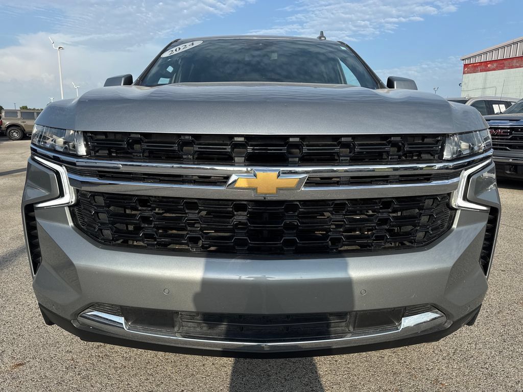 Used 2024 Chevrolet Tahoe LS w/ Driver Alert Package AWD/4WD image 9