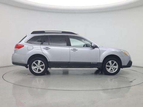 Used 2015 Subaru Outback 2.5i Premium image 1