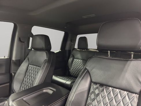 Used 2020 Chevrolet Silverado 1500 LT w/ All-Star Edition image 5