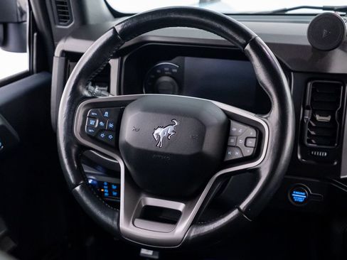 Used 2021 Ford Bronco First Edition AWD/4WD image 12