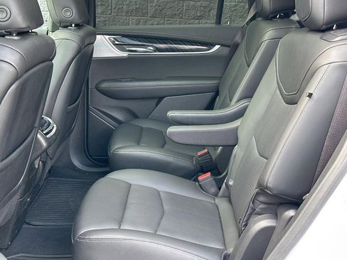 Certified 2024 Cadillac XT6 Premium Luxury image 7