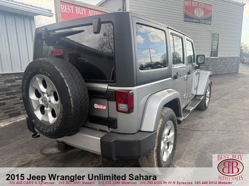 Used 2015 Jeep Wrangler Unlimited Sahara w/ Dual Top Group AWD/4WD image 7