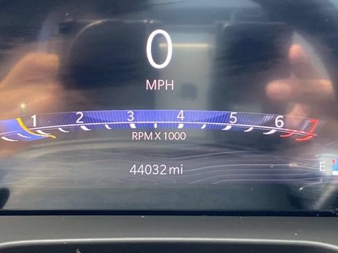 Certified 2022 Jeep Grand Cherokee Limited AWD/4WD image 32