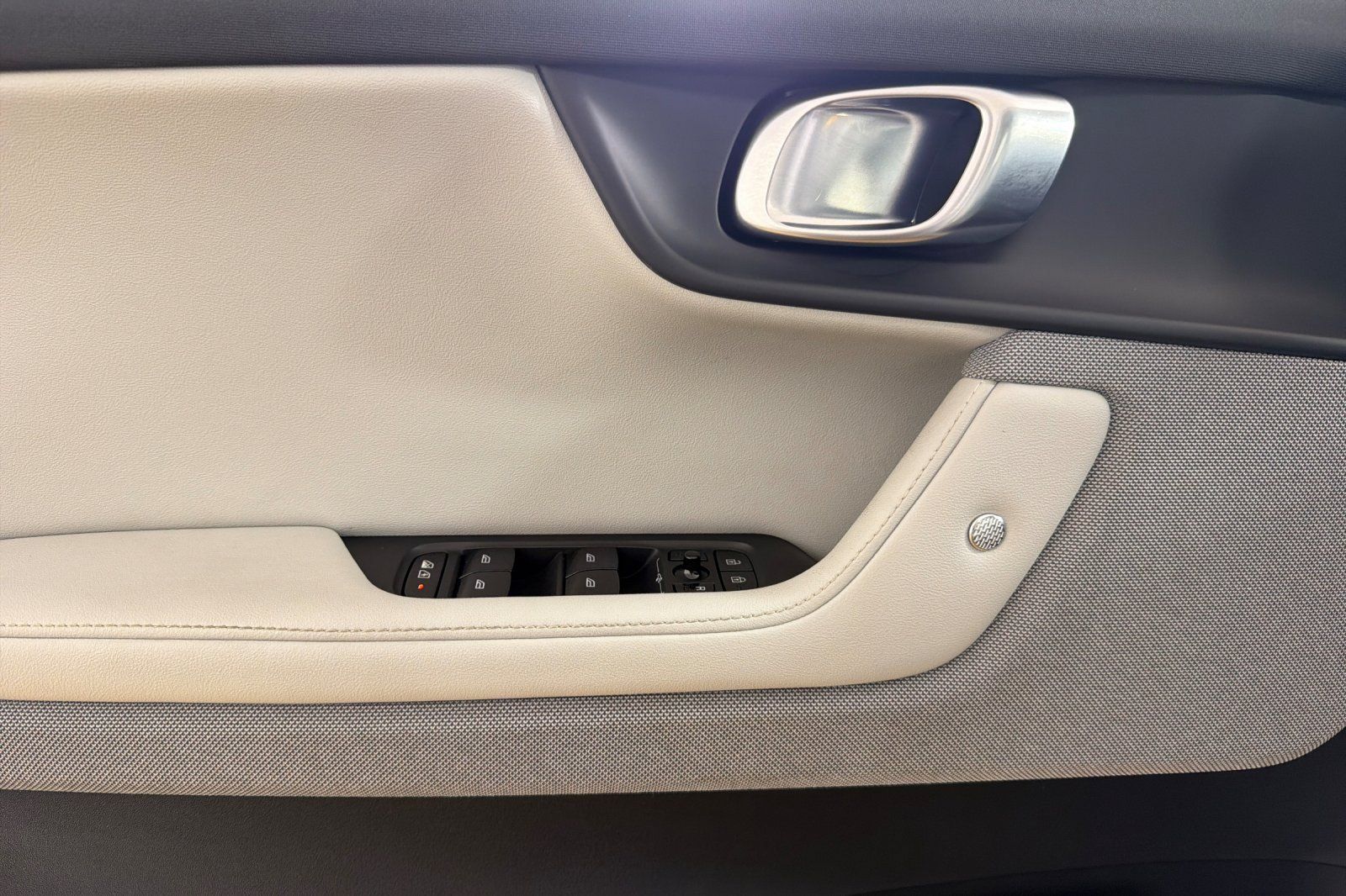 Used 2024 Polestar Polestar 2 AWD/4WD image 10