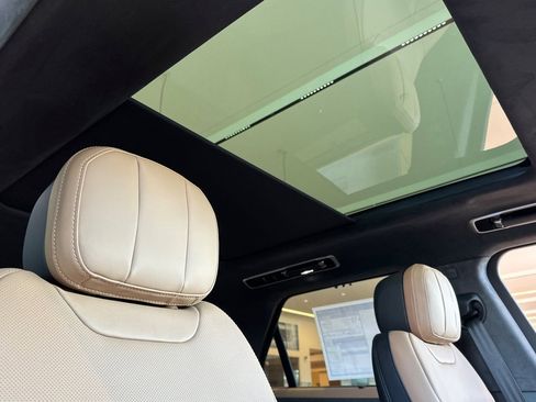 New 2026 Land Rover Range Rover Sport Autobiography AWD/4WD image 17
