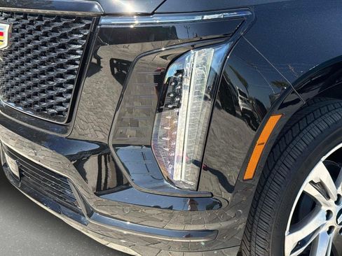 Used 2026 Cadillac Escalade Platinum Sport AWD/4WD image 11