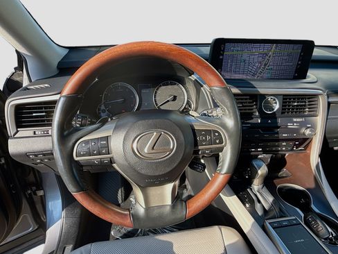 Used 2022 Lexus RX 350 FWD w/ Premium Package image 10