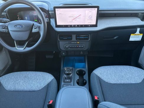 New 2026 Ford Maverick XLT image 13