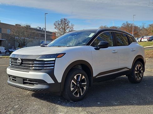 New 2026 Nissan Kicks SV image 3