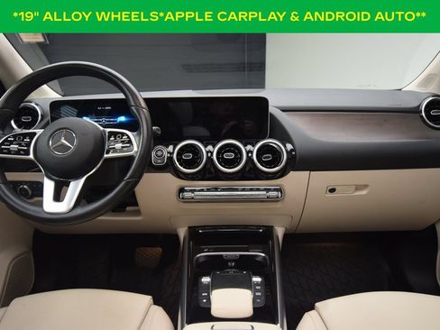 Used 2021 Mercedes-Benz GLA 250 4MATIC image 4