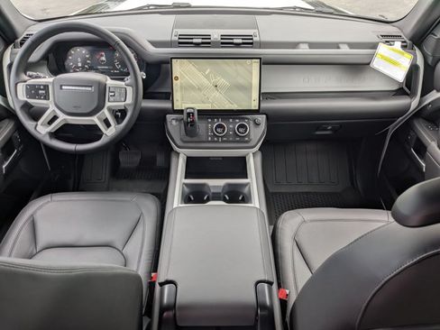 New 2026 Land Rover Defender 110 X-Dynamic SE AWD/4WD image 15