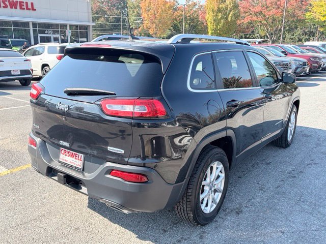 Used 2016 Jeep Cherokee Latitude w/ Comfort/Convenience Group AWD/4WD image 6