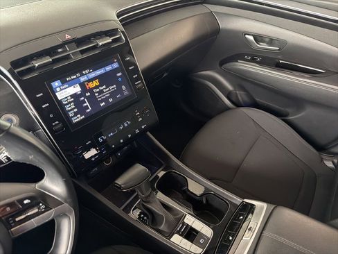 Used 2022 Hyundai Tucson SEL w/ Convenience Package FWD image 17