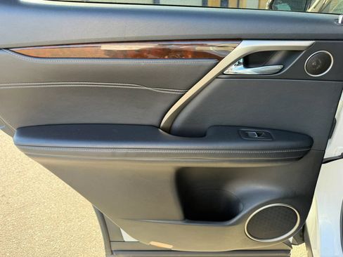Used 2018 Lexus RX 450h AWD w/ Premium Package image 11