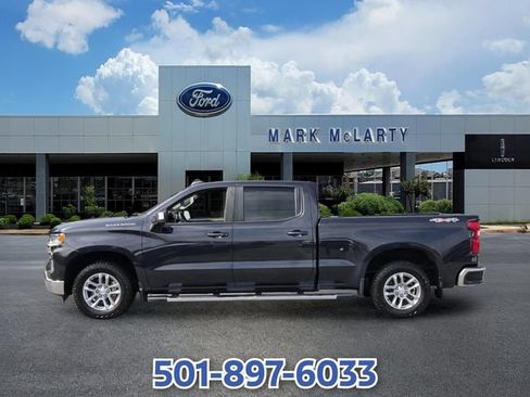 Used 2023 Chevrolet Silverado 1500 LT w/ Max Trailering Package AWD/4WD image 2