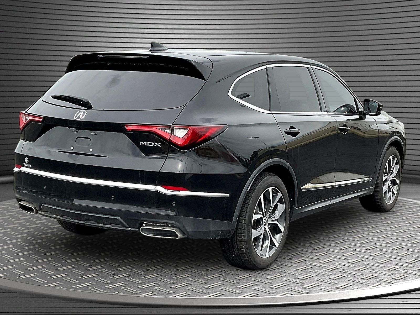 Used 2022 Acura MDX w/ Technology Package FWD image 7
