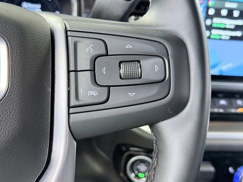 Used 2026 GMC Sierra 1500 SLT AWD/4WD image 42
