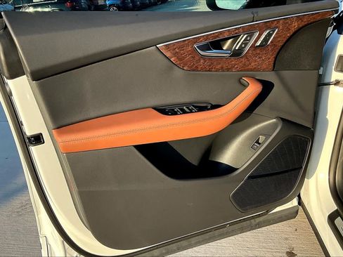 New 2026 Audi Q8 Premium Plus image 10