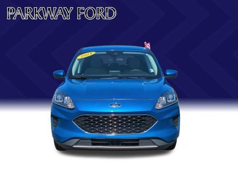 Used 2021 Ford Escape SE w/ Convenience Package FWD image 8